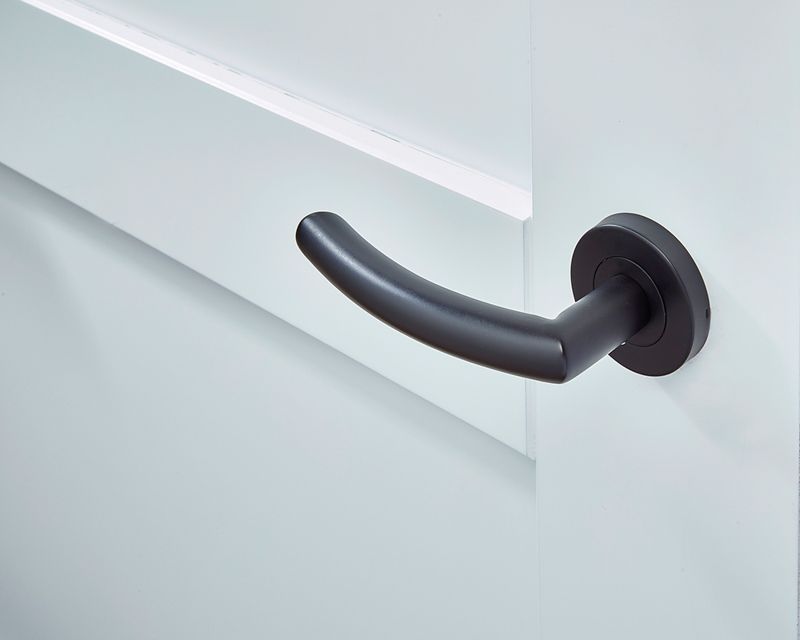 Ironmongery-Phoenix-Matt-Black-Handle-Hardware-Pack-2