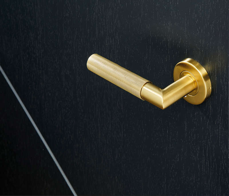 Ironmongery-Zurich-Satin-Gold-Handle-Hardware-Pack--2