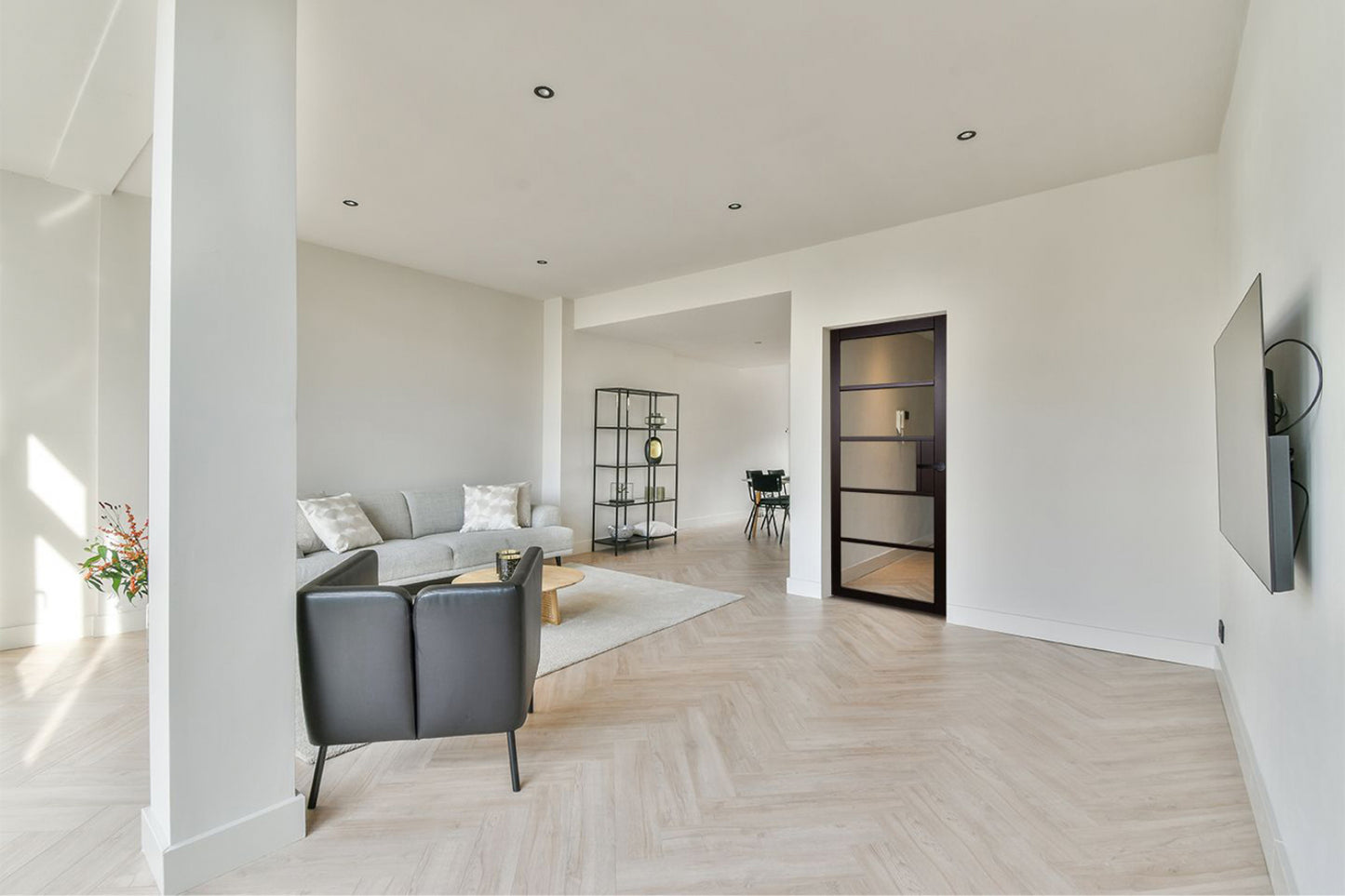 Venice Urban Industrial Door Life