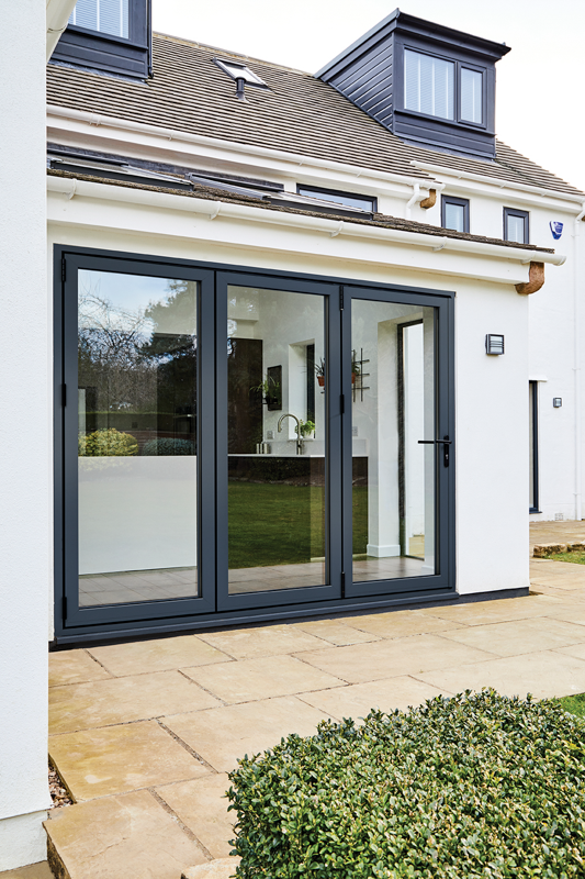 ALUVU EXTERNAL BI-FOLD 8FT