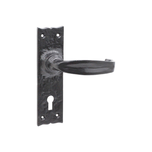 Isabella Lever Handle Matt Black