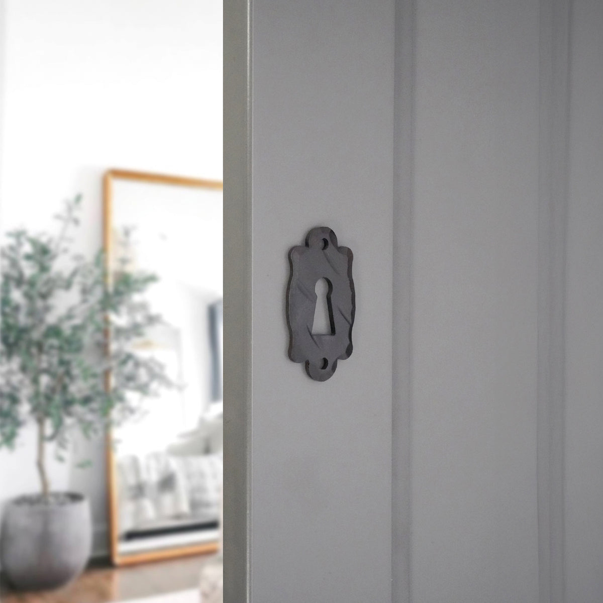 Spike Escutcheon Matt Black