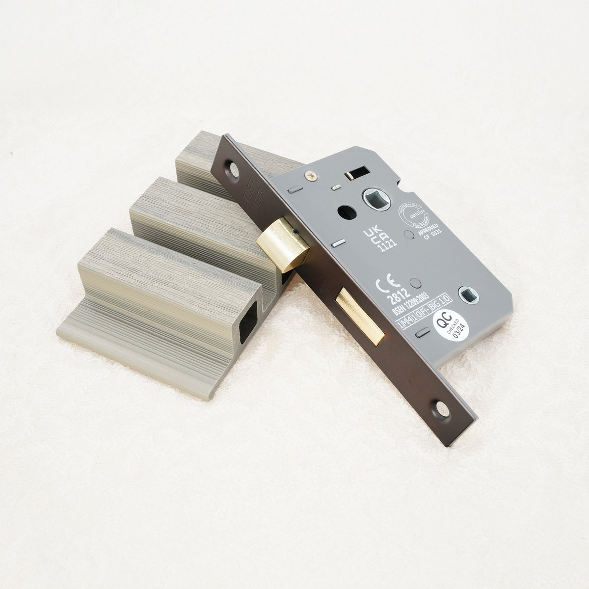 2.5" CE 3 Lever Bathroom Lock FD60 - Aged Bronze