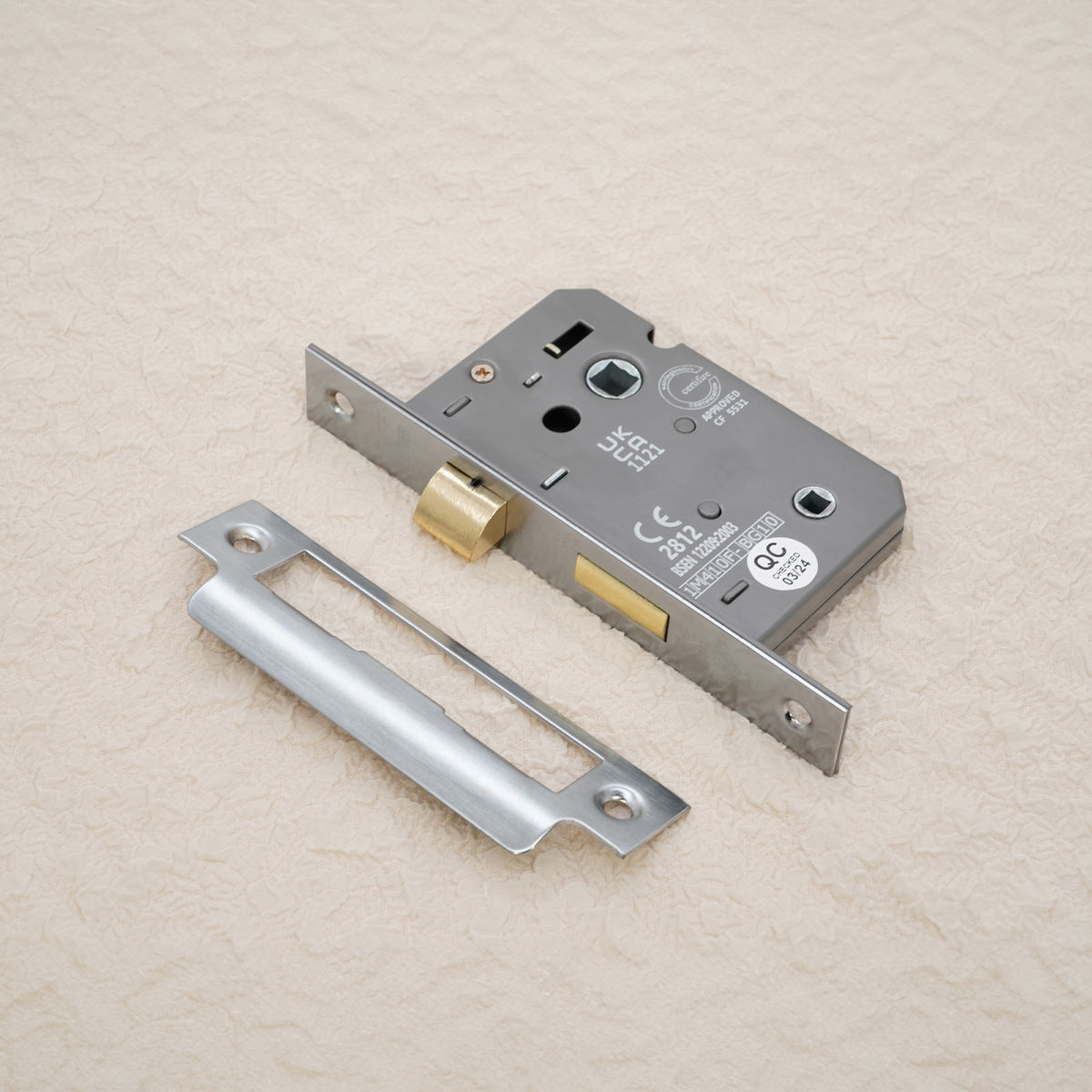 3" CE 3 Lever Bathroom Lock FD60 - Satin Chrome