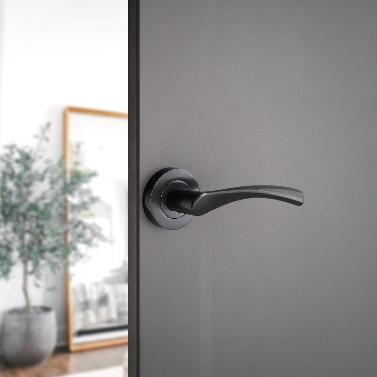 Mercury Lever Door Handle Gunmetal Grey