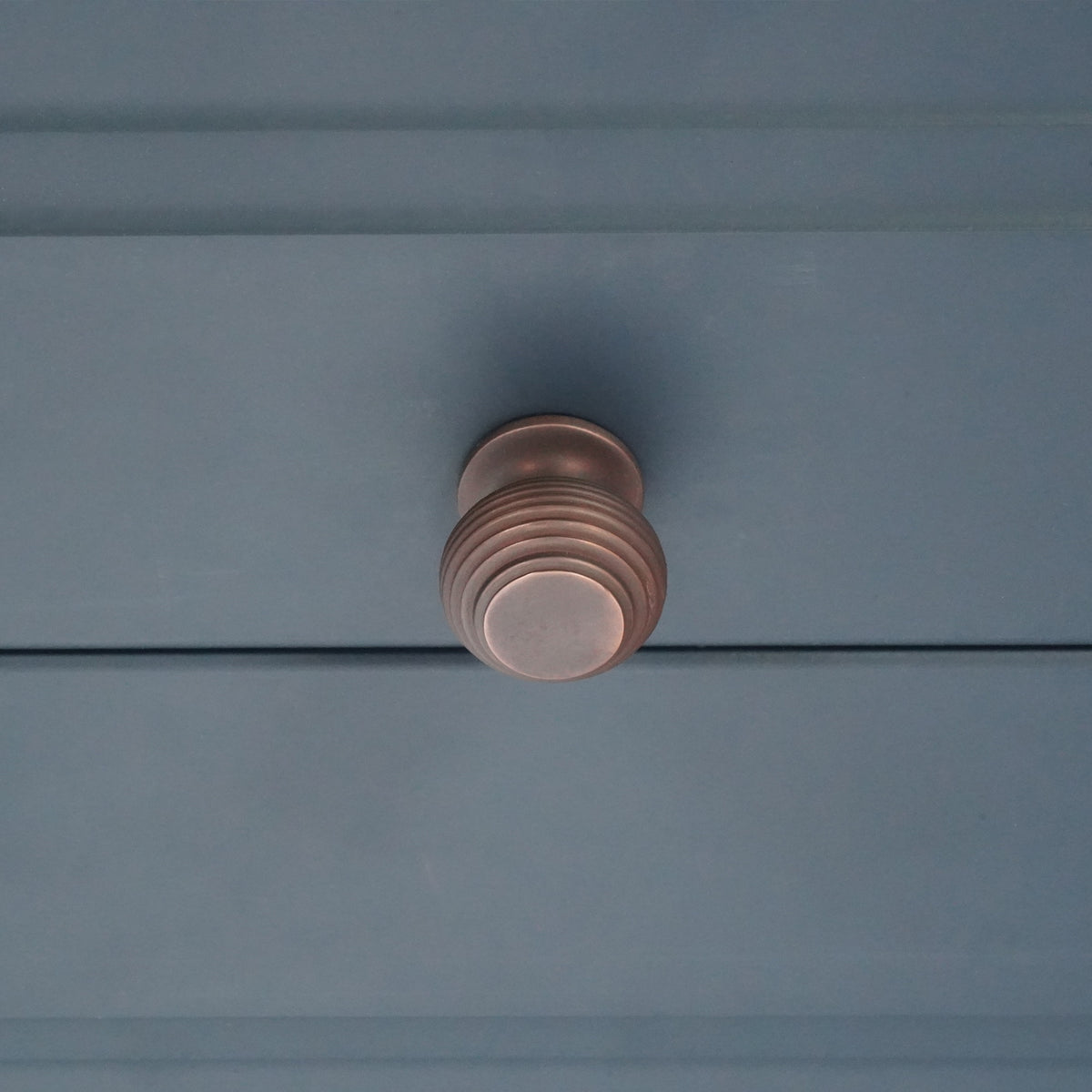 Beehive Small 30mm Cupboard Knob Aged Bronze