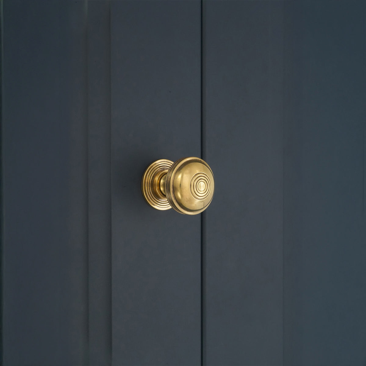 Preston Small 32mm Cupboard Knob Aged Brass
