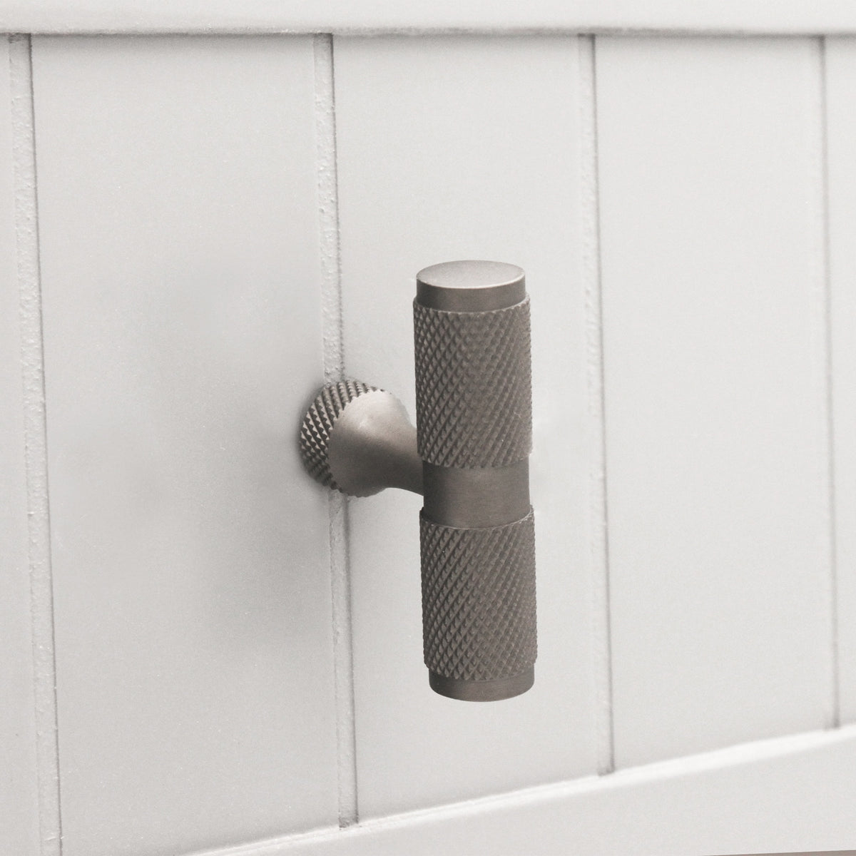 Knurled T bar Cupboard Pull Gunmetal Grey