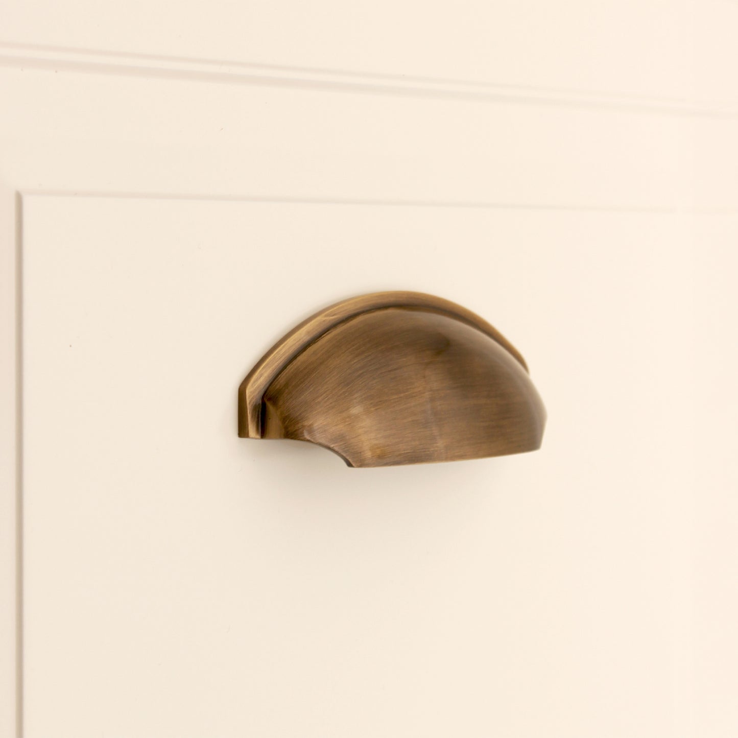 Tulip Cup Drawer Pull Antique Brass
