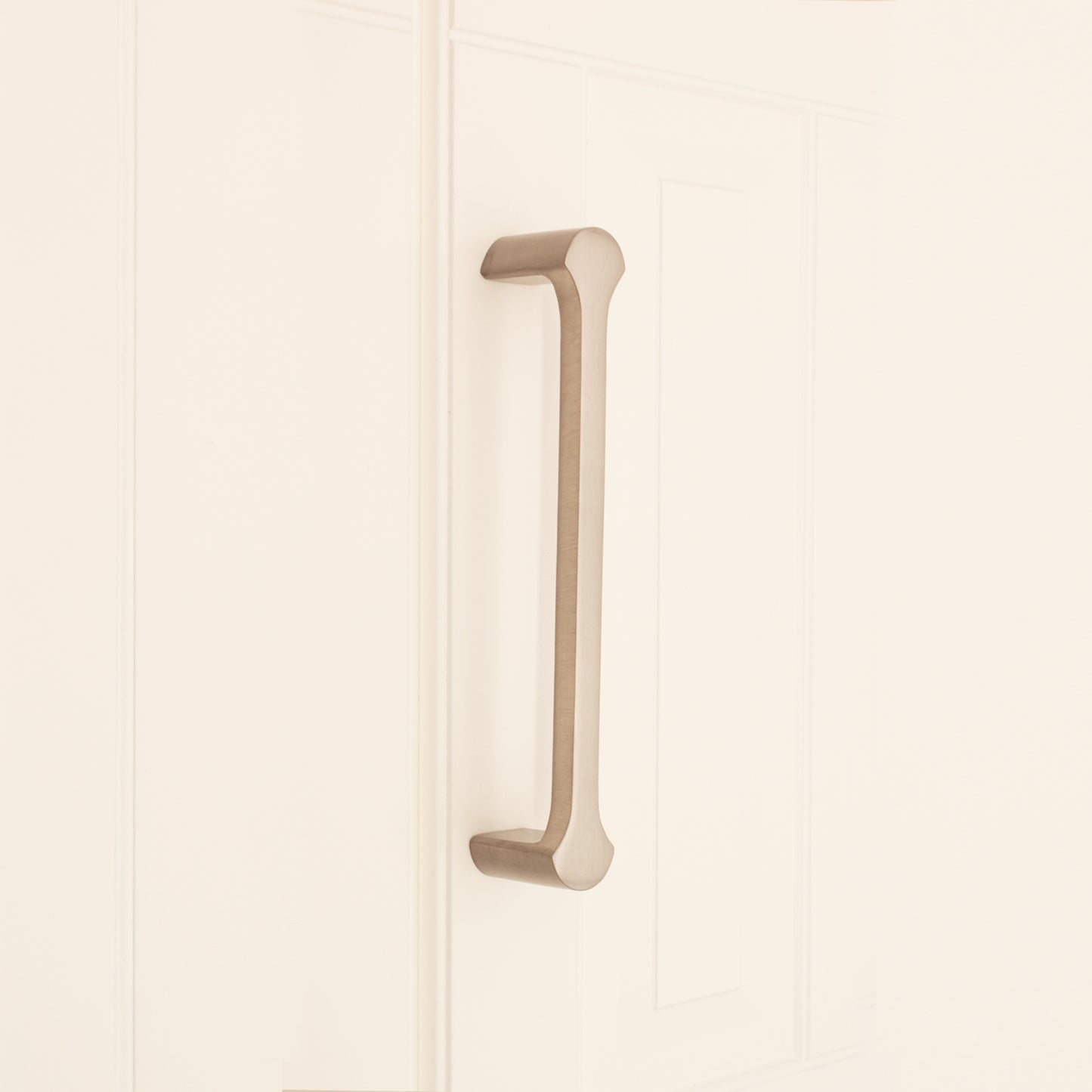 Tulip Pull Handle 165mm Satin Nickel