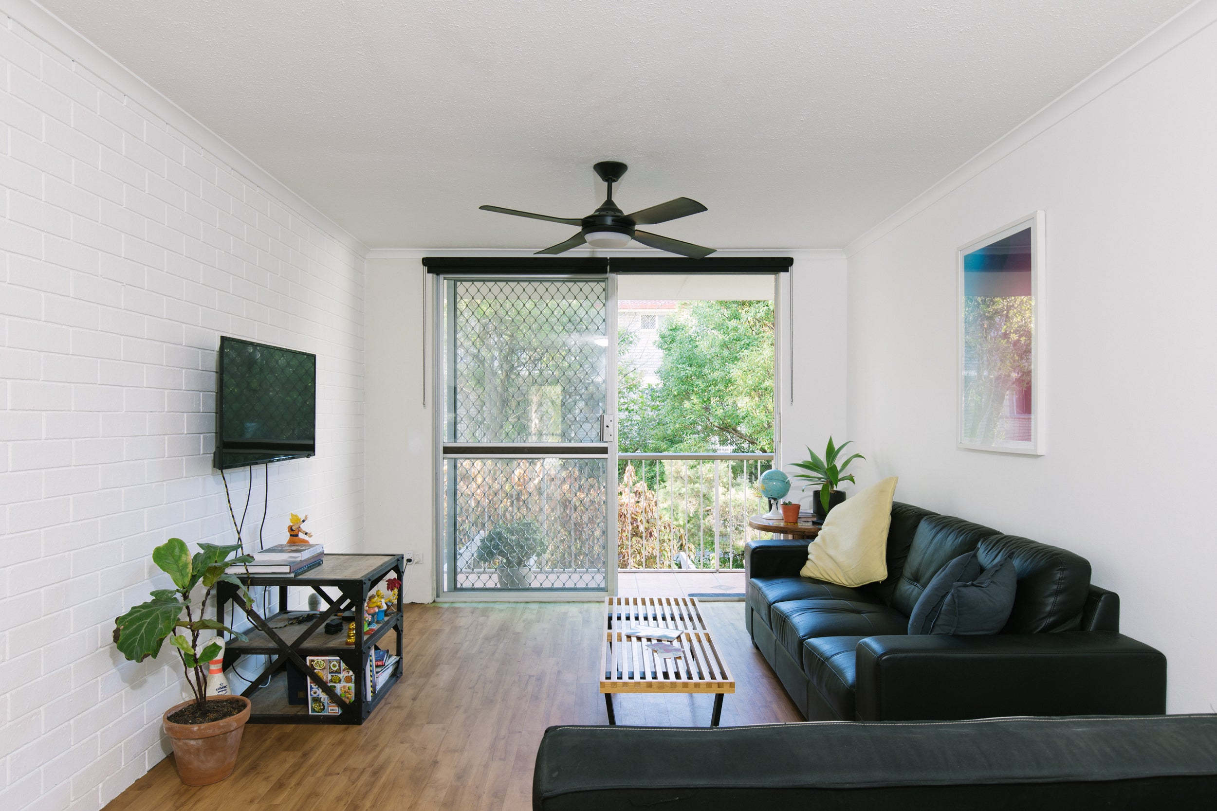 family-room-with-large-screen-doors